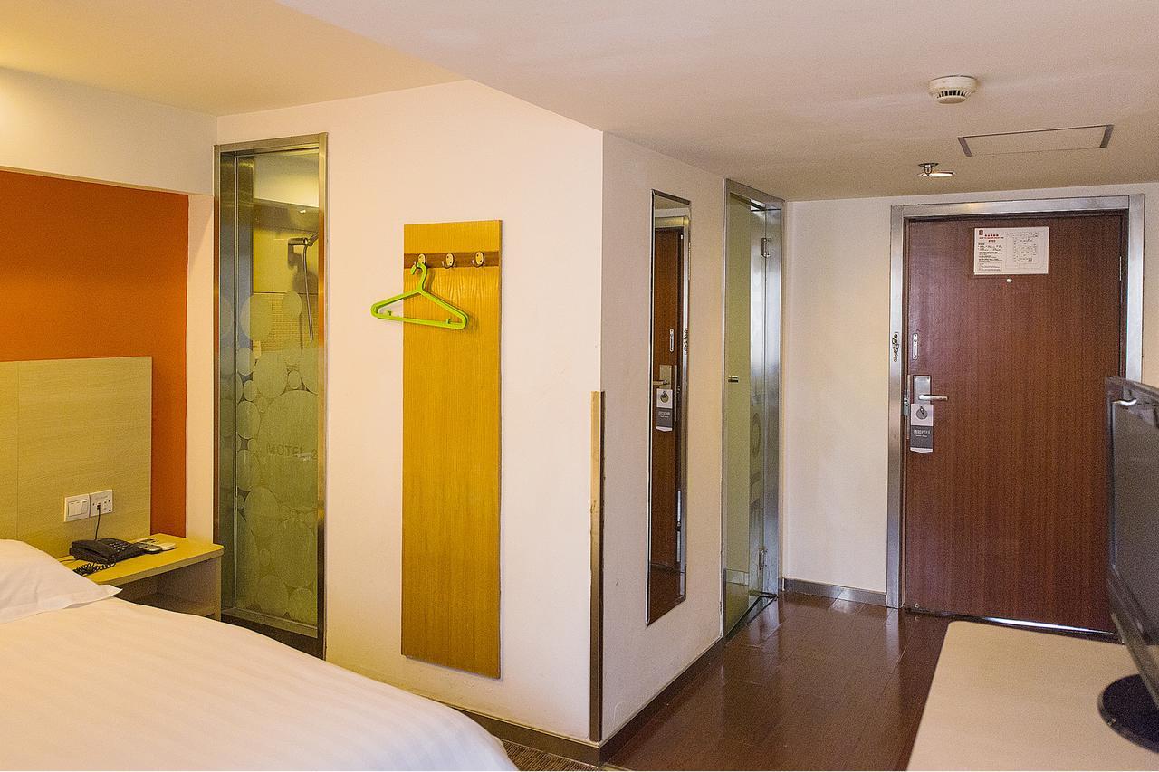 Motel Shenzhen Longgang Longcheng Square Metro Station Luaran gambar