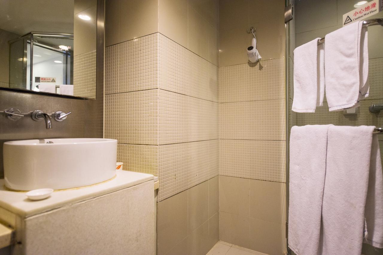 Motel Shenzhen Longgang Longcheng Square Metro Station Luaran gambar
